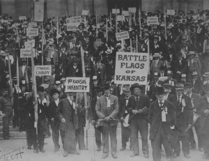 Kansas G.A.R. members at the dedication of Memorial Hall, May 27, 1914.