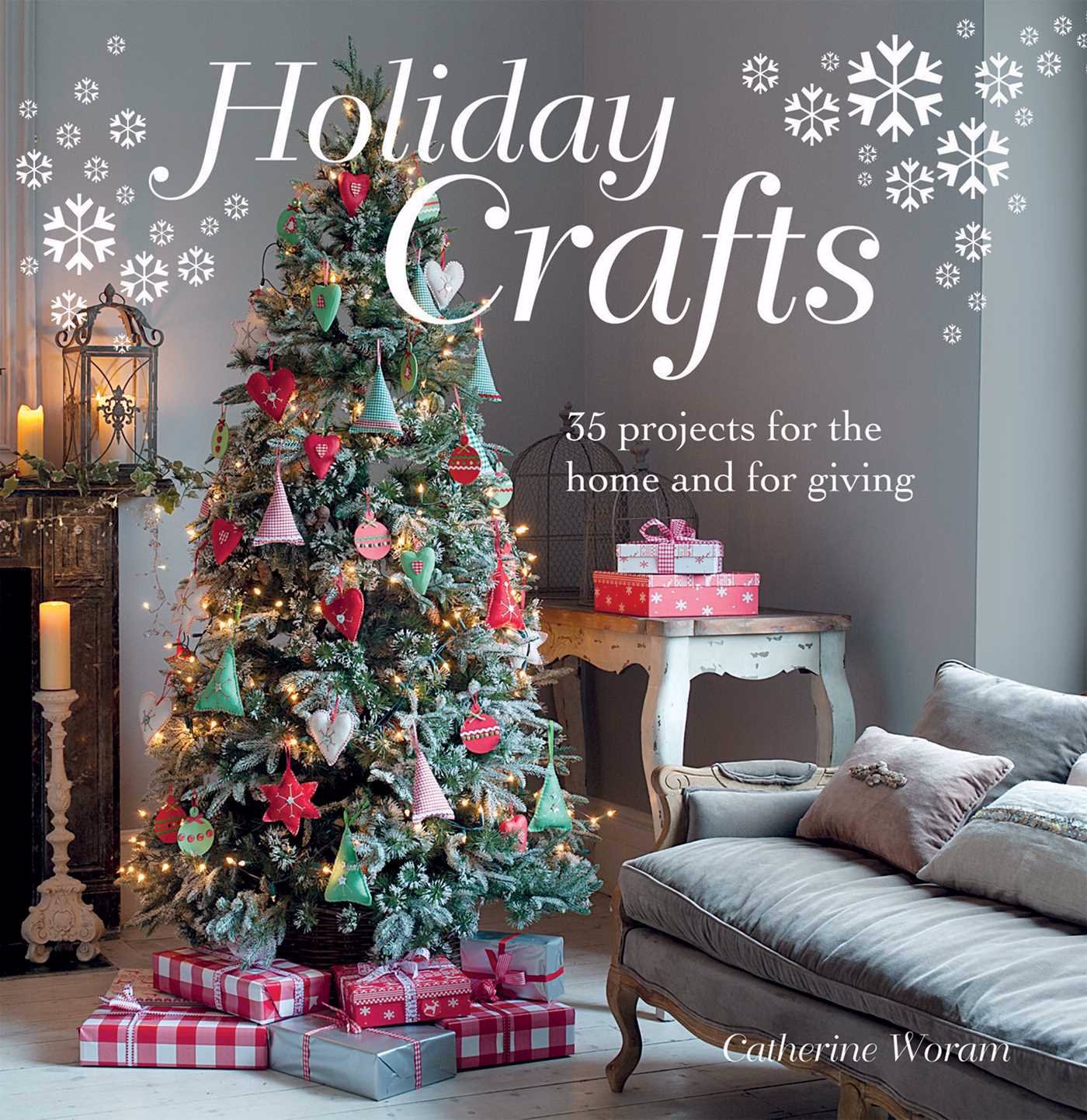 Book cover Holiday crafts - Christmas tree with homemade ornaments